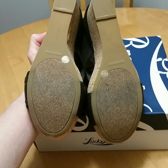 Lucky Brand black cork wedge slides - Picture 4 of 4